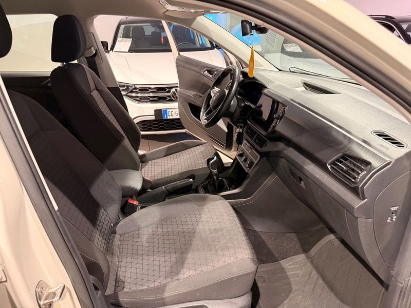 Volkswagen T-Cross usata a Genova (11)
