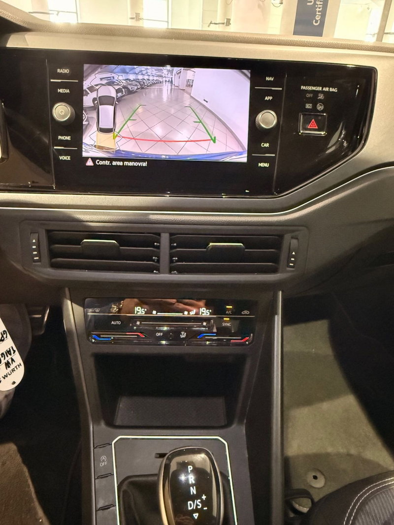 Volkswagen Taigo usata a Genova (13)