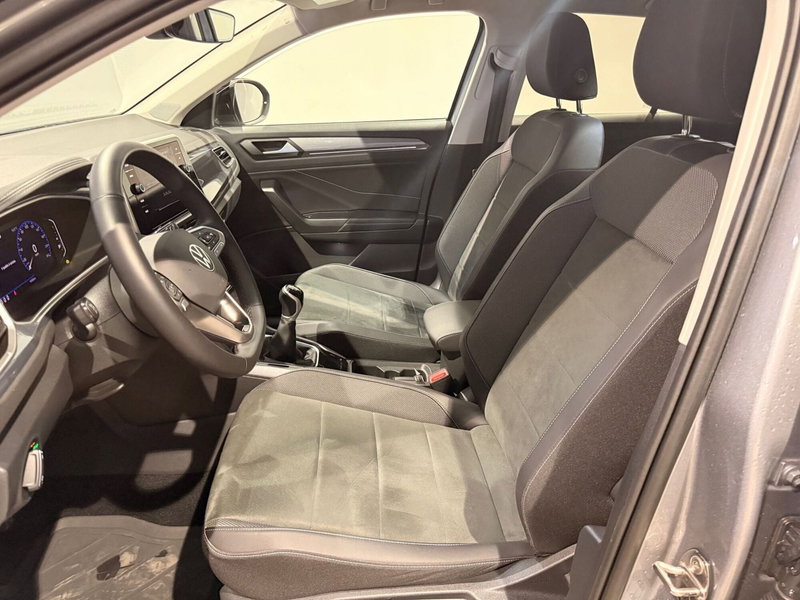 Volkswagen T-Roc usata a Genova (7)