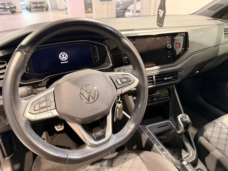 Volkswagen Taigo usata a Genova (11)