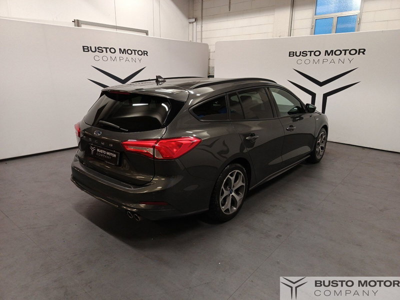 Ford Focus Station Wagon usata a Varese (4)