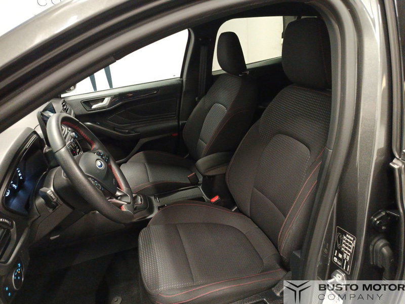 Ford Focus Station Wagon usata a Varese (8)