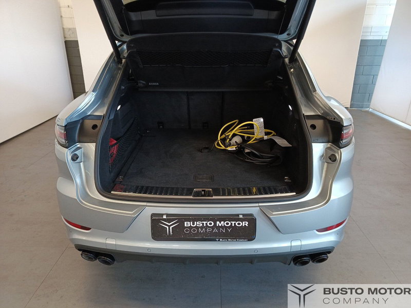 Porsche Cayenne usata a Varese (10)