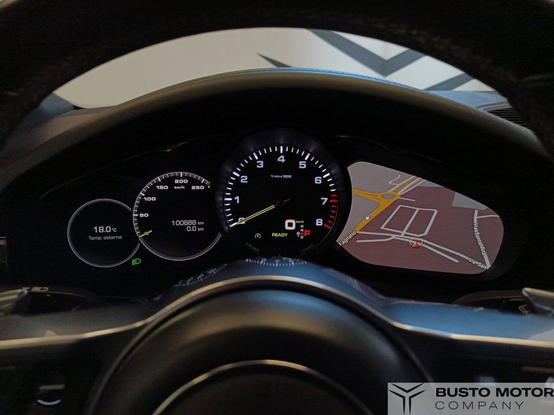 Porsche Cayenne usata a Varese (12)