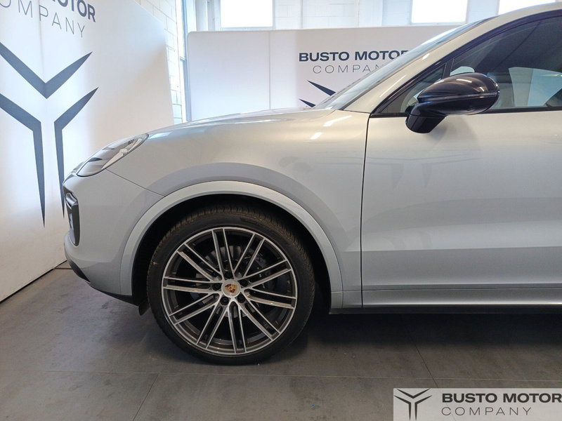Porsche Cayenne usata a Varese (7)