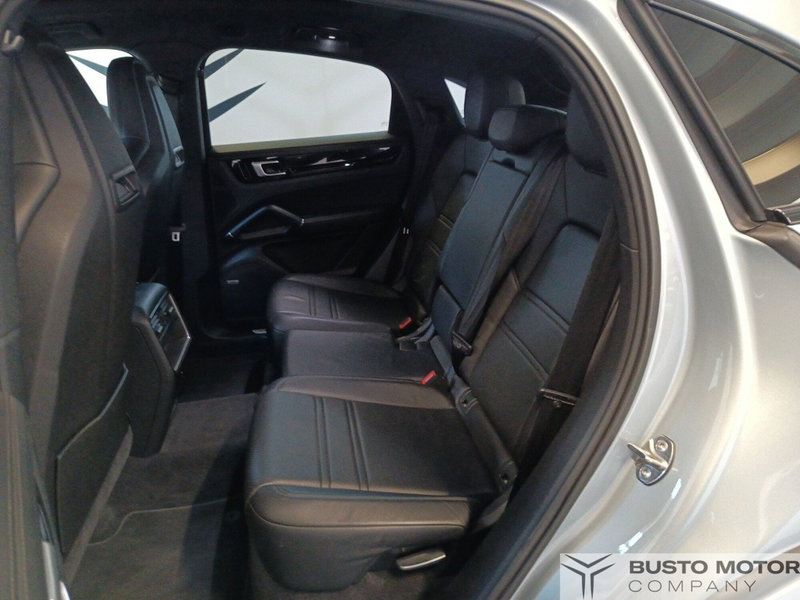 Porsche Cayenne usata a Varese (9)