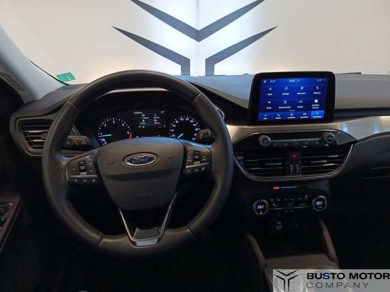 Ford Kuga usata a Varese (11)