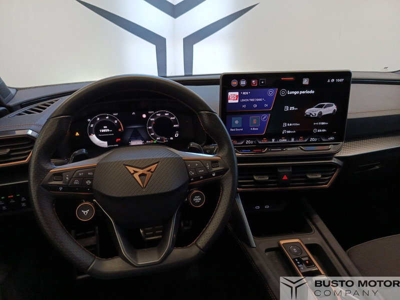 Cupra Leon usata a Varese (11)