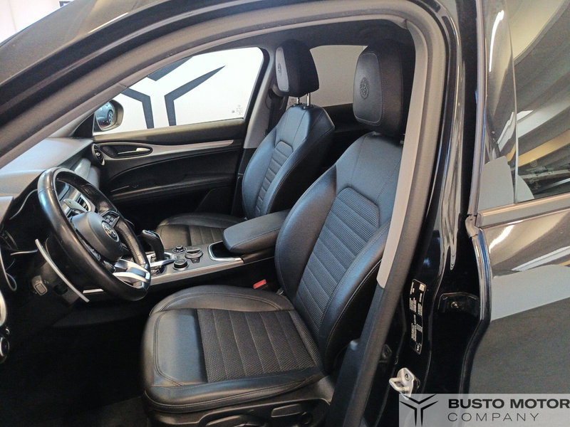 Alfa Romeo Stelvio usata a Varese (8)