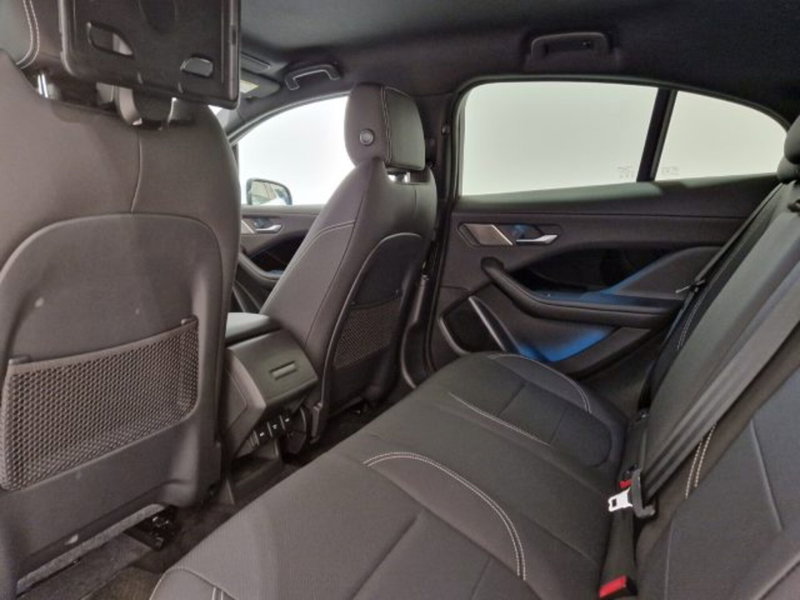 Jaguar I-Pace usata a Livorno (7)