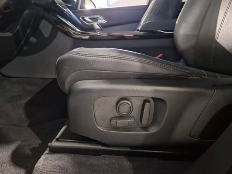 Land Rover Range Rover Velar usata a Livorno (19)