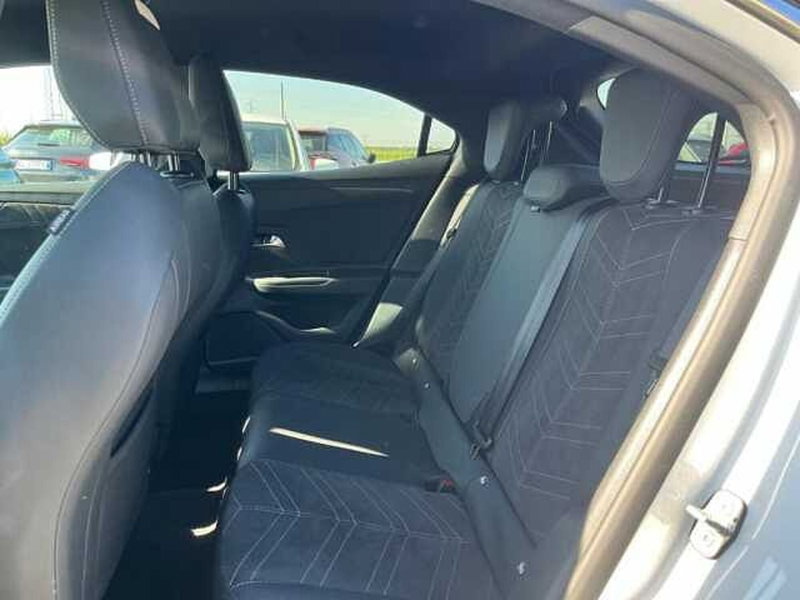 Opel Mokka-e usata a Ravenna (19)