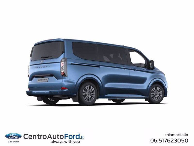 Ford Tourneo Custom nuova a Roma (3)