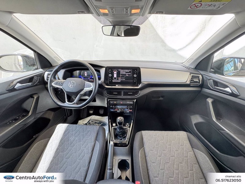 Volkswagen T-Cross usata a Roma (10)