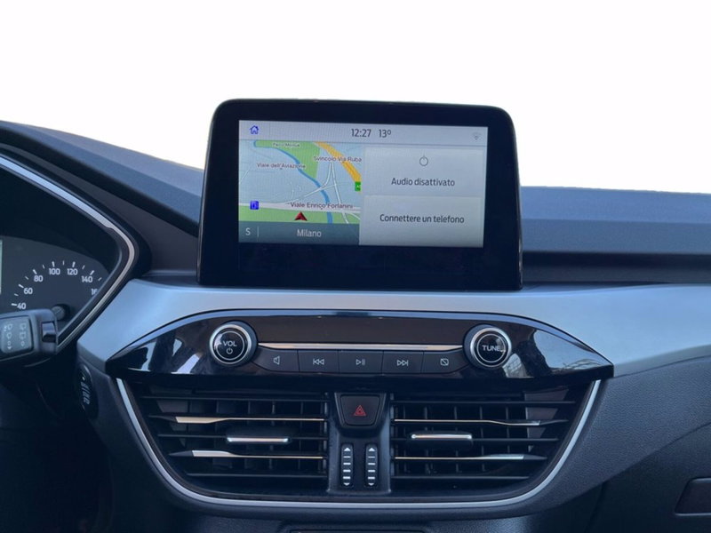 Ford Kuga usata a Milano (14)