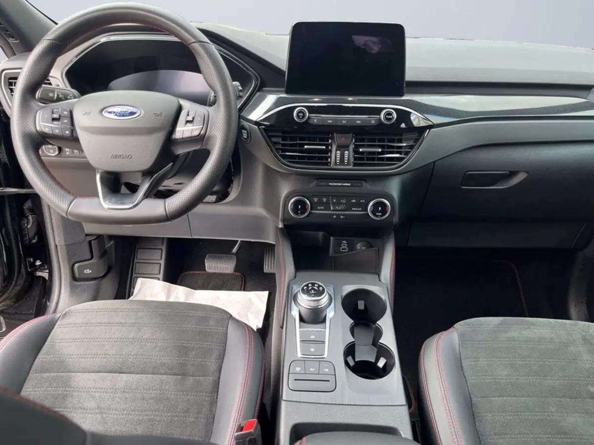 Ford Kuga usata a Milano (12)
