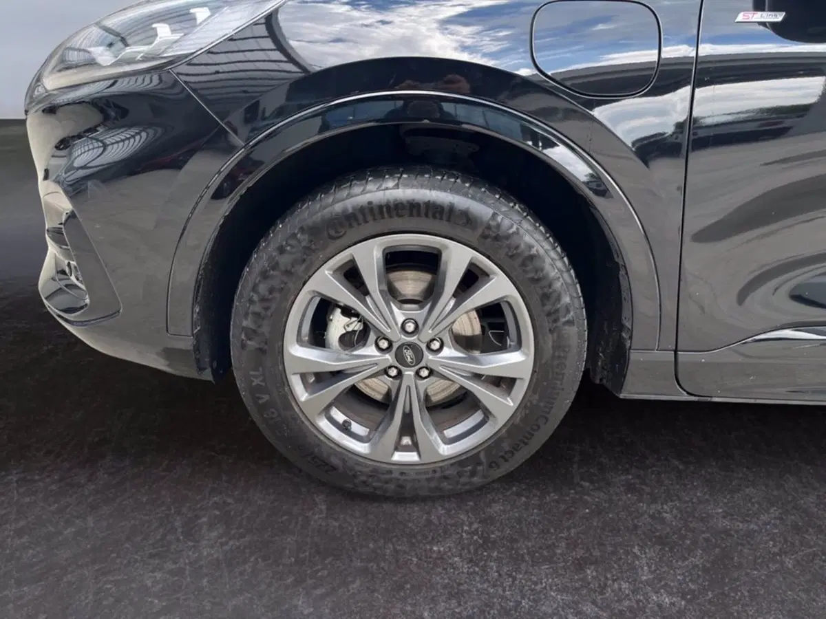 Ford Kuga usata a Milano (10)