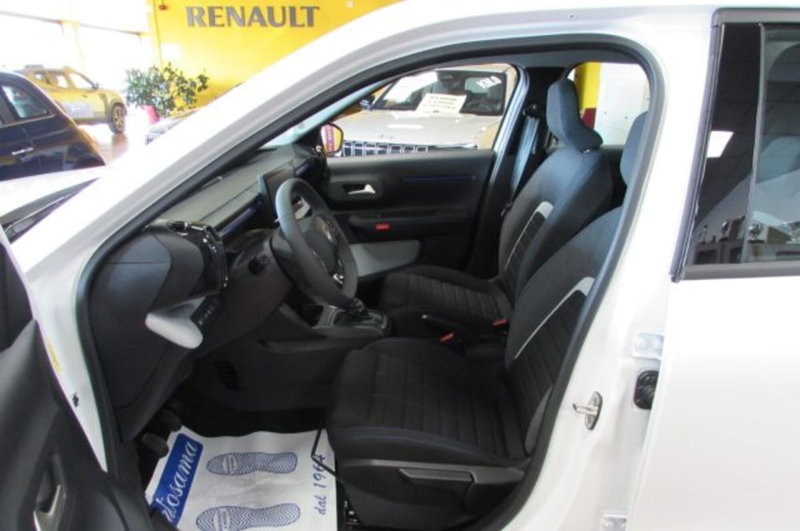 Citroen C3 Aircross nuova a Milano (6)