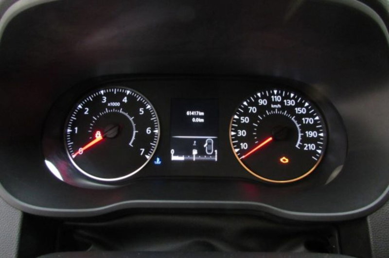 Dacia Duster usata a Milano (12)