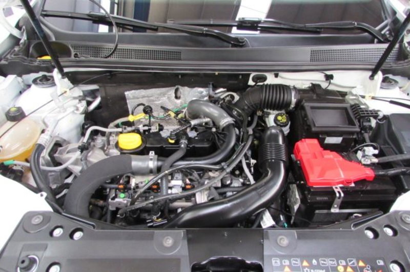 Dacia Duster usata a Milano (18)