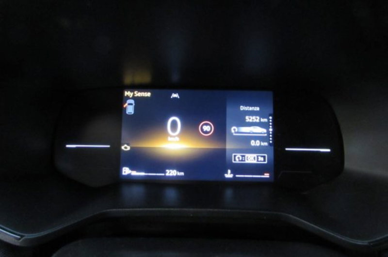 Renault Clio usata a Milano (10)