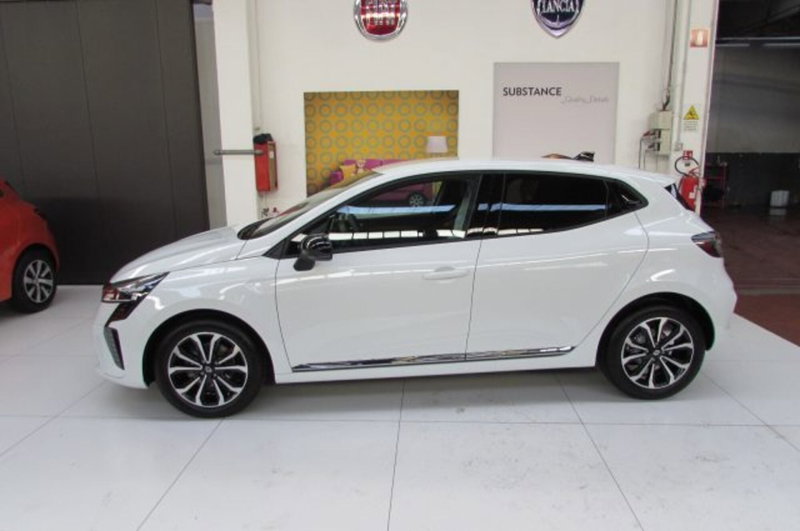 Renault Clio usata a Milano (4)