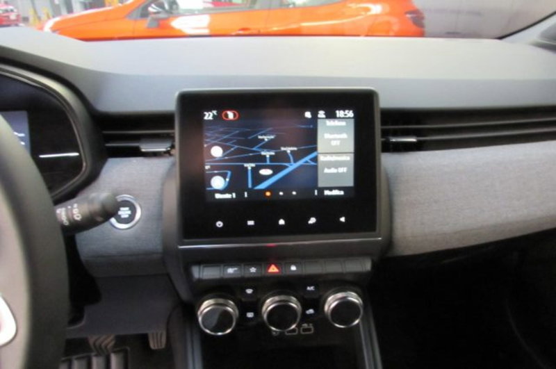 Renault Clio usata a Milano (8)