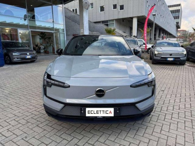 Volvo EX30 usata a Savona (9)