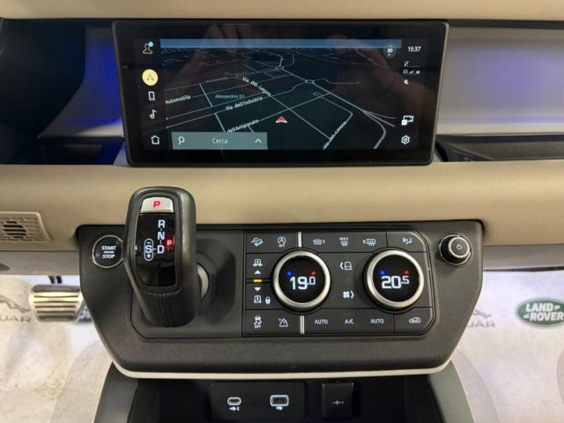 Land Rover Defender usata a Cuneo (9)