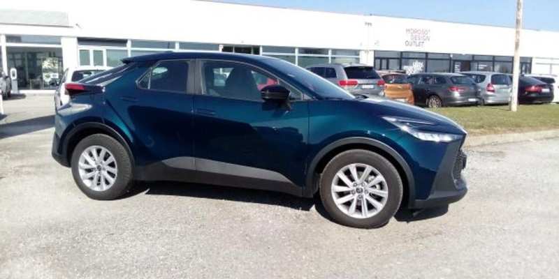 Toyota Toyota C-HR usata a Udine (7)