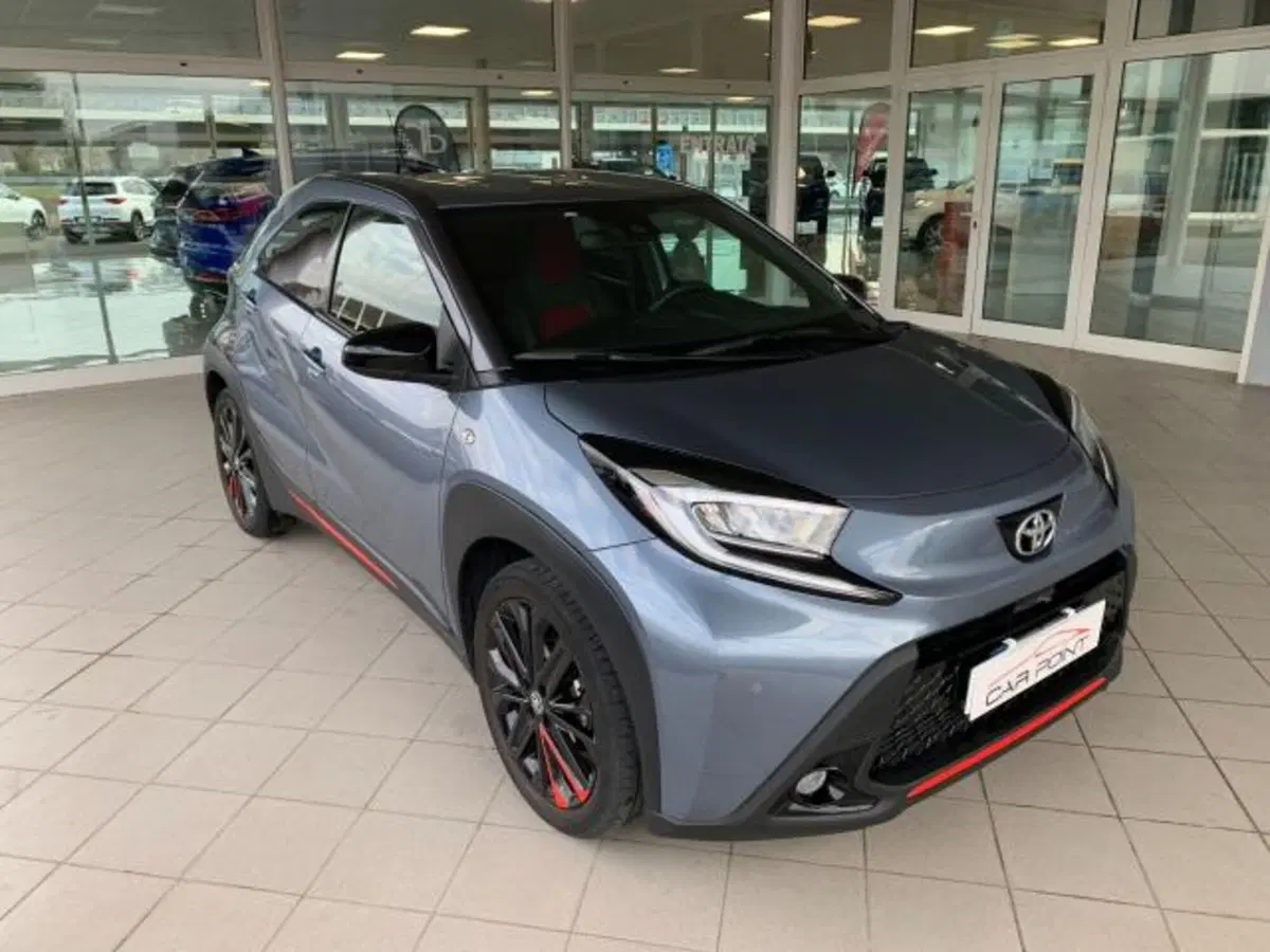Toyota Aygo X usata a Trieste (7)