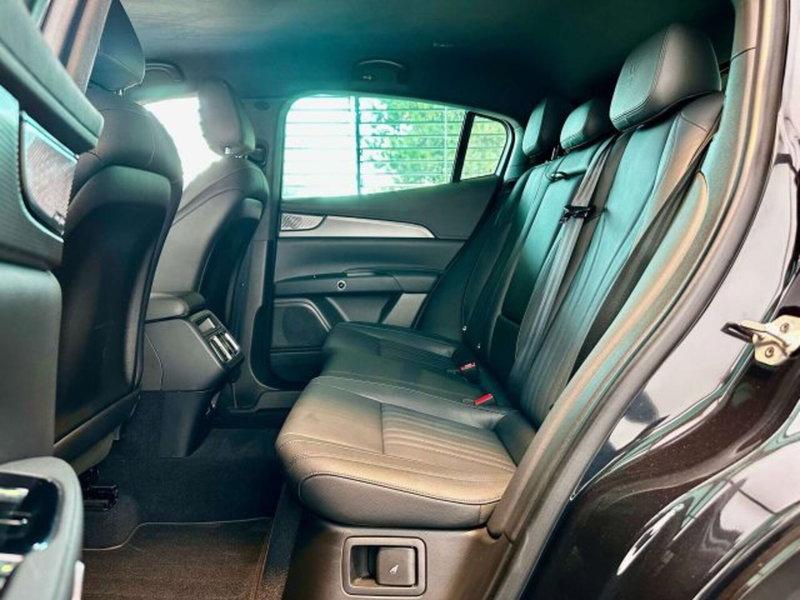 Maserati Grecale usata a Torino (11)