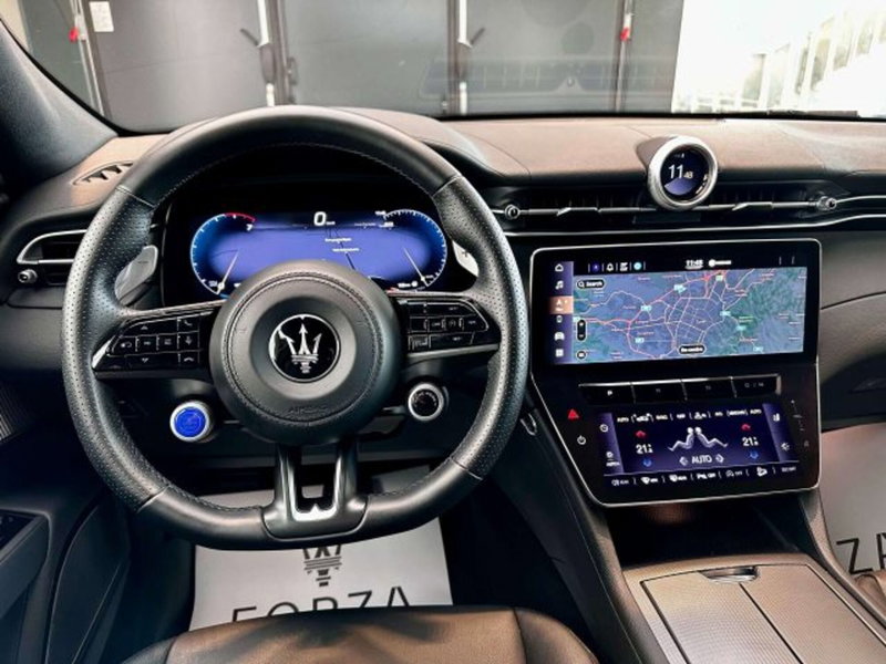 Maserati Grecale usata a Torino (14)