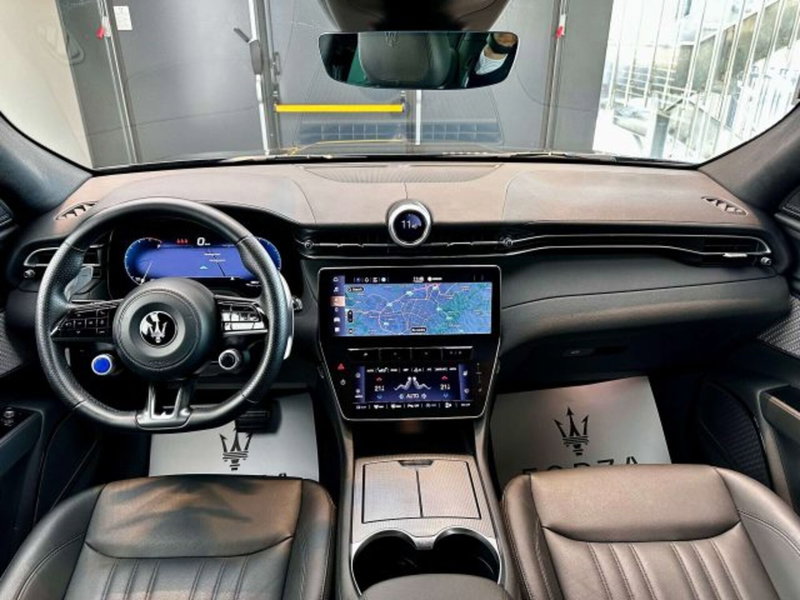 Maserati Grecale usata a Torino (15)