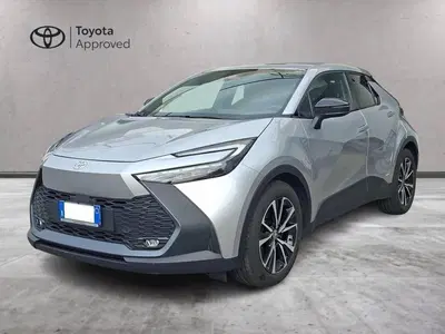 Toyota Toyota C-HR 2.0 hv Trend awd e-cvt del 2025 usata a Torino
