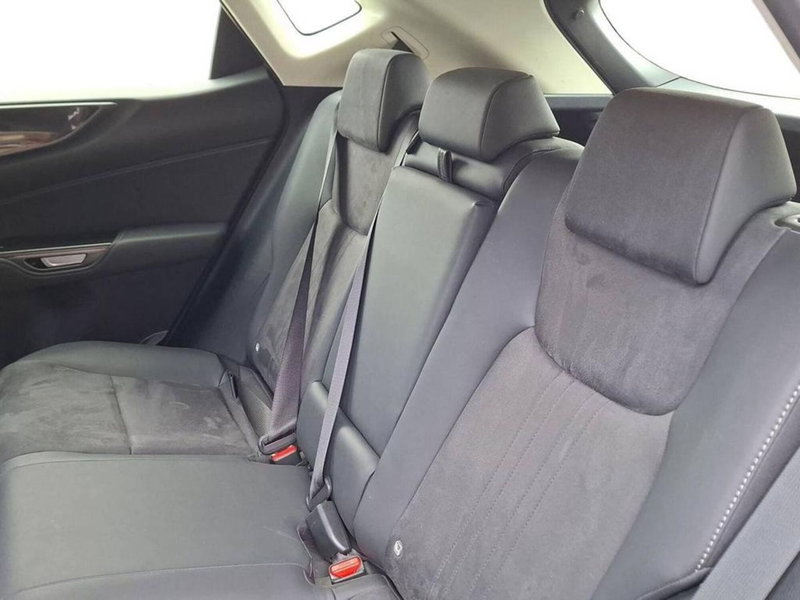 Lexus NX usata a Torino (14)