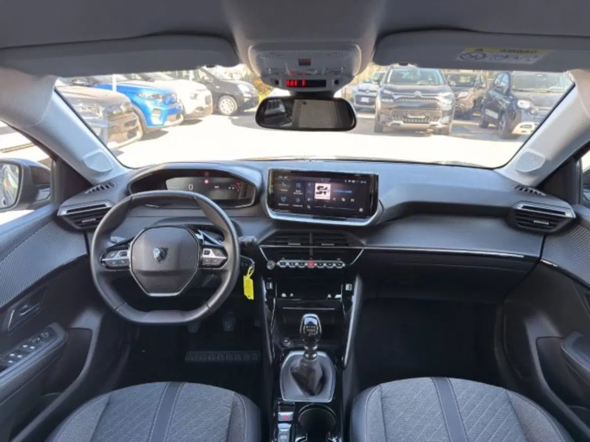 Peugeot 208 usata a Brescia (11)