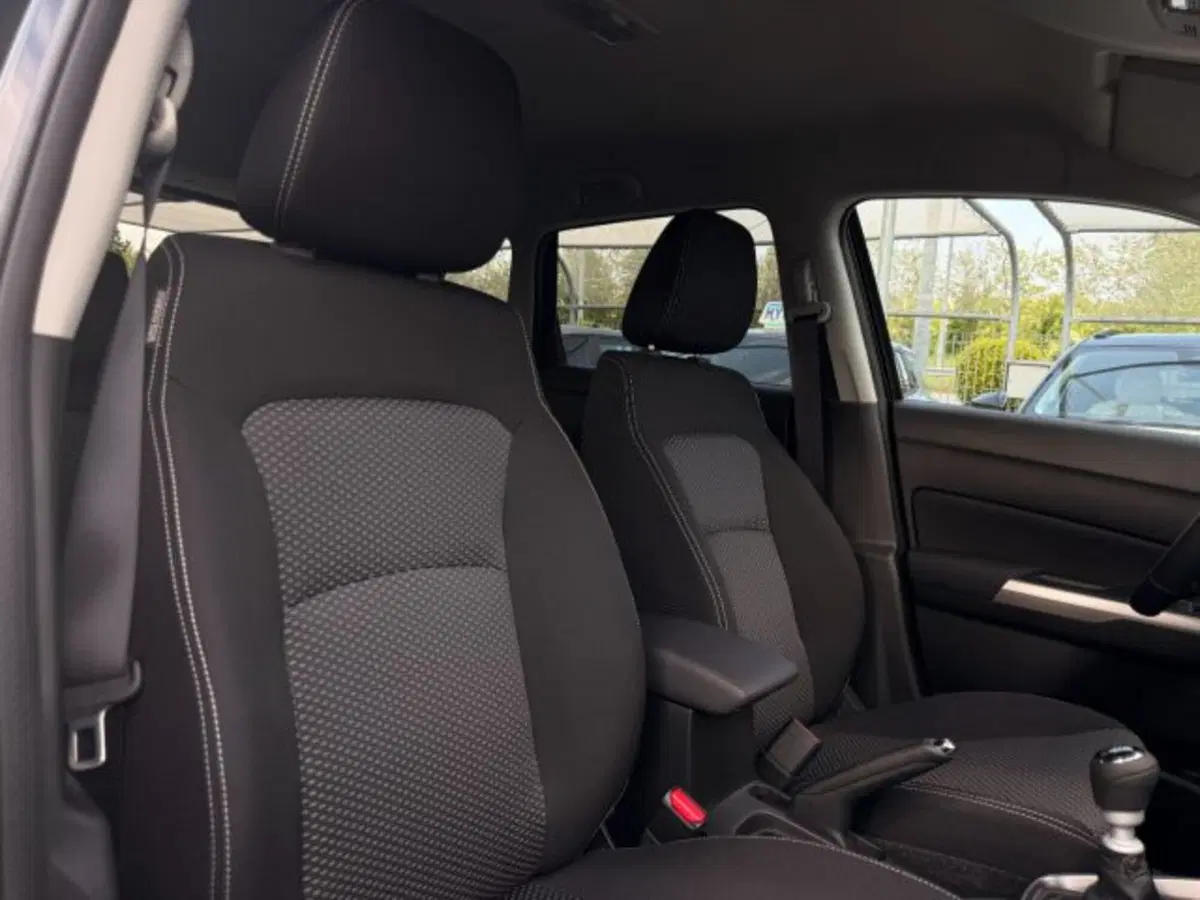 Suzuki Vitara nuova a Brescia (19)