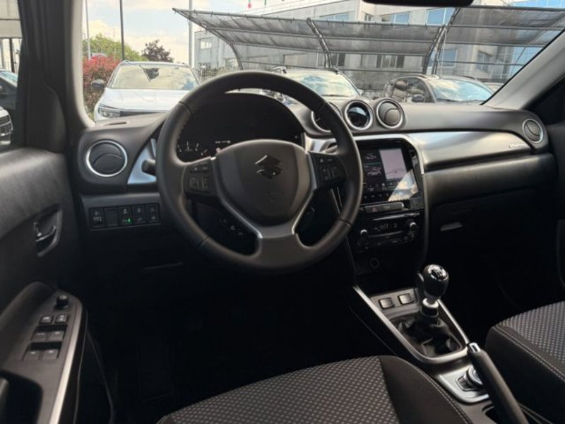 Suzuki Vitara nuova a Brescia (6)