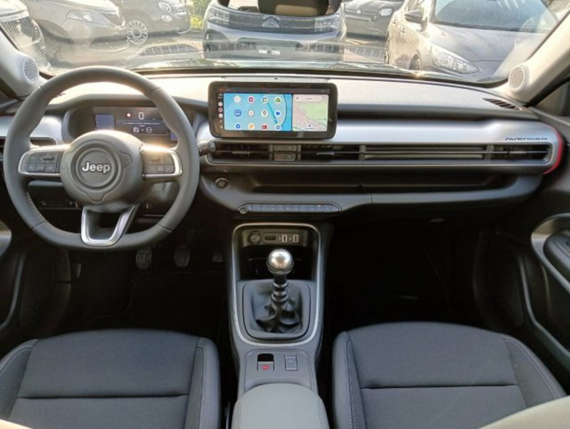 Jeep Avenger nuova a Brescia (10)
