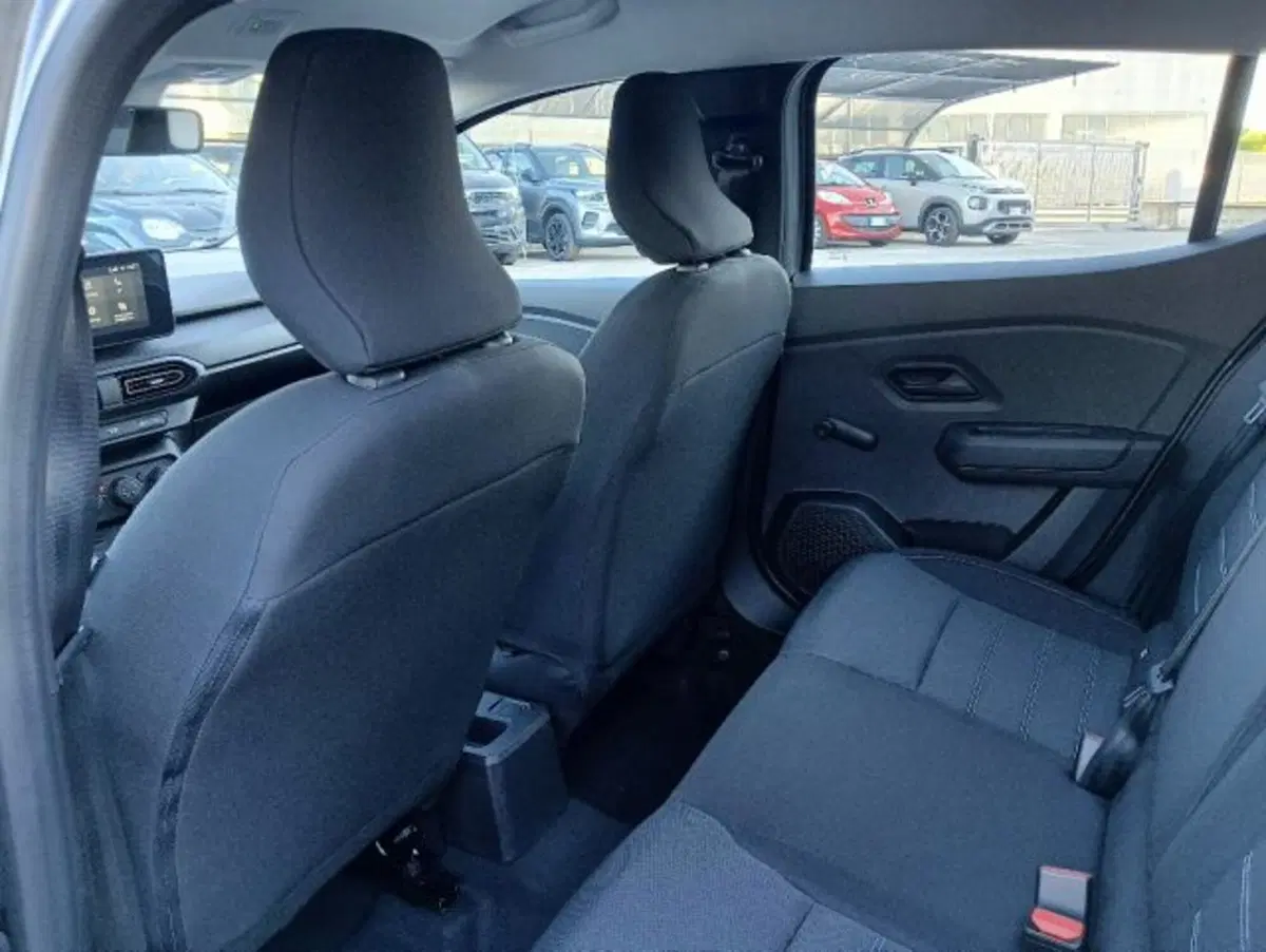Dacia Sandero Stepway nuova a Brescia (19)