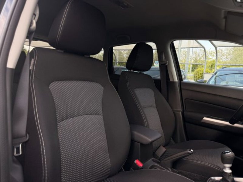 Suzuki Vitara nuova a Brescia (19)