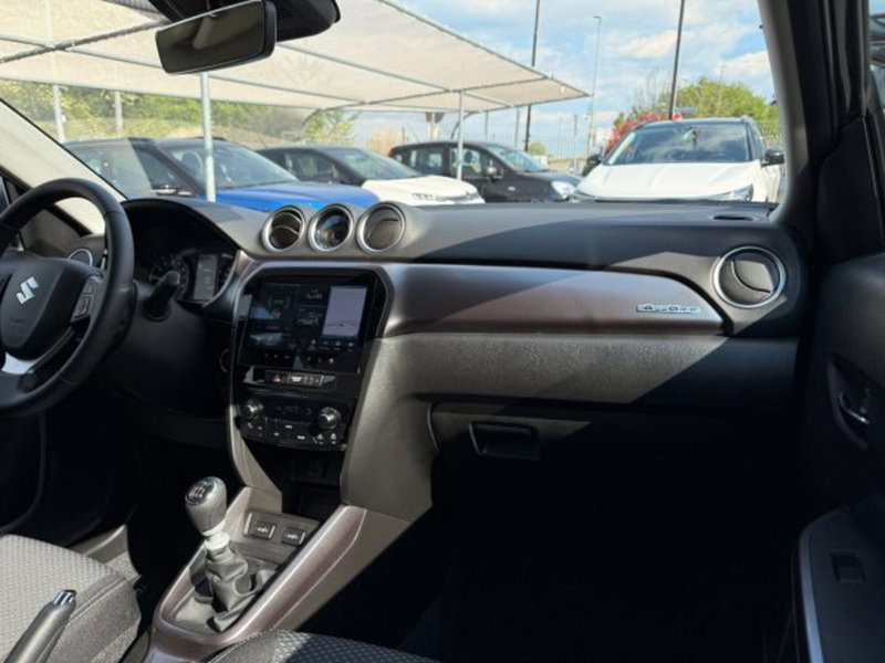 Suzuki Vitara nuova a Brescia (20)