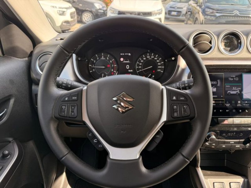 Suzuki Vitara nuova a Brescia (7)