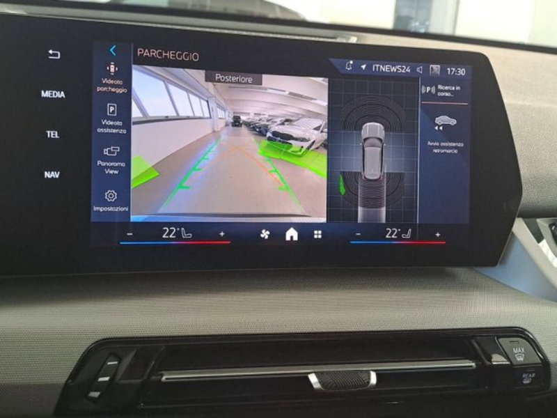 BMW iX1 usata a Verona (13)