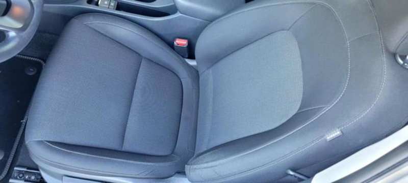 Hyundai Kona usata a Pisa (10)