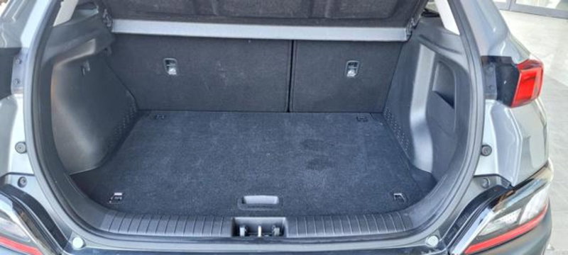 Hyundai Kona usata a Pisa (7)