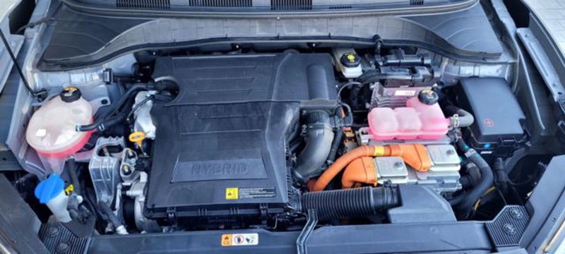 Hyundai Kona usata a Pisa (9)