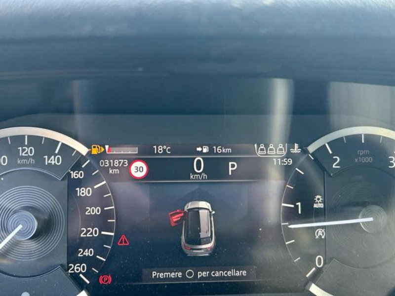 Land Rover Range Rover Velar usata a Lucca (13)