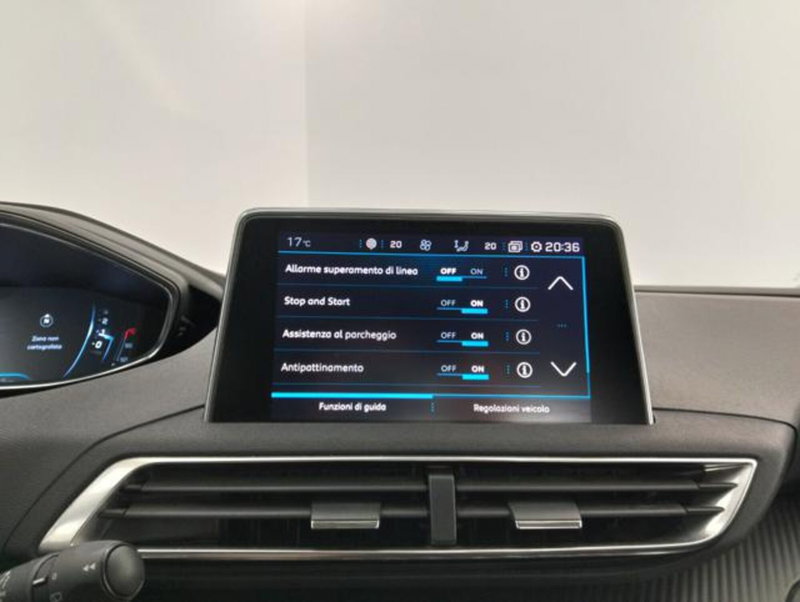 Peugeot 3008 usata a Como (15)